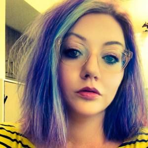 Meet your Posher, Micayla